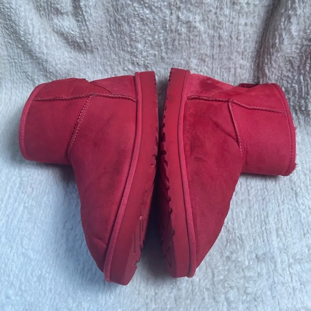 UGG Classic Mini Red suede, Fur lining slip on boots Men SZ13